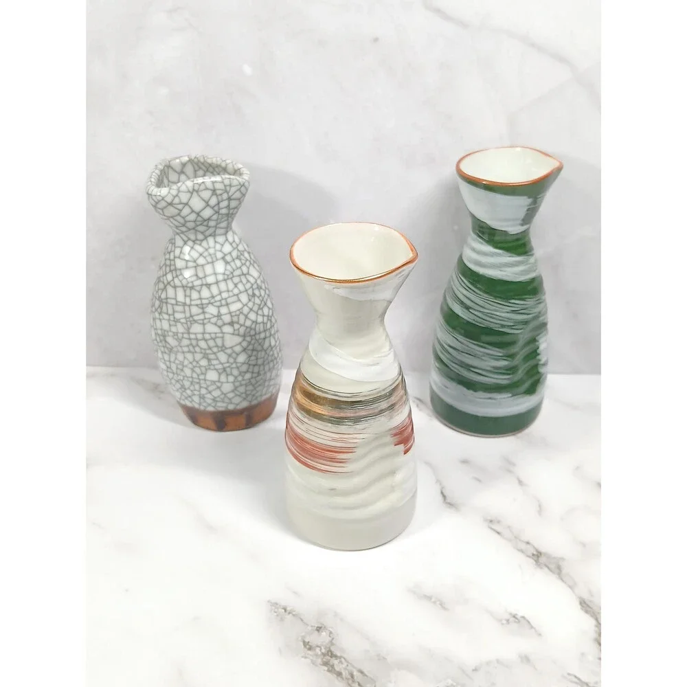 Vintage Japanese Porcelain Sake Bottle Set – Hand-Glazed Crackle & Brush Finish